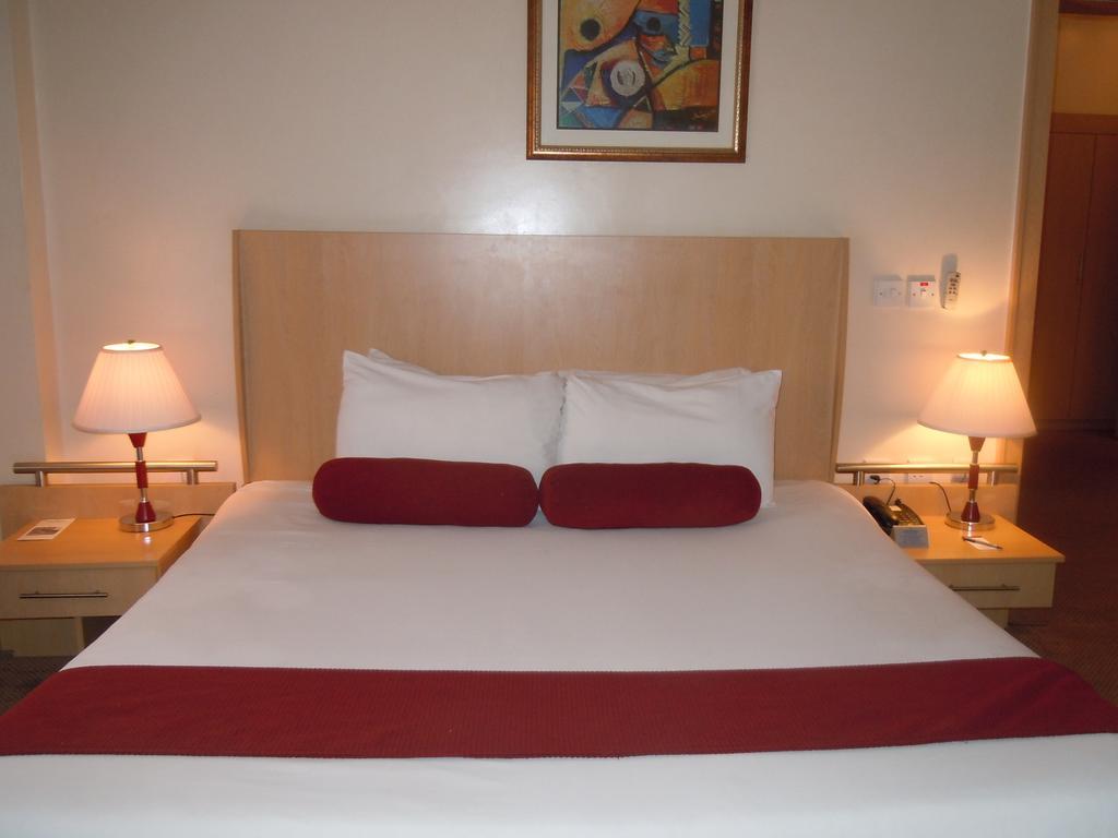 Protea Hotel Asokoro Abuja Oda fotoğraf